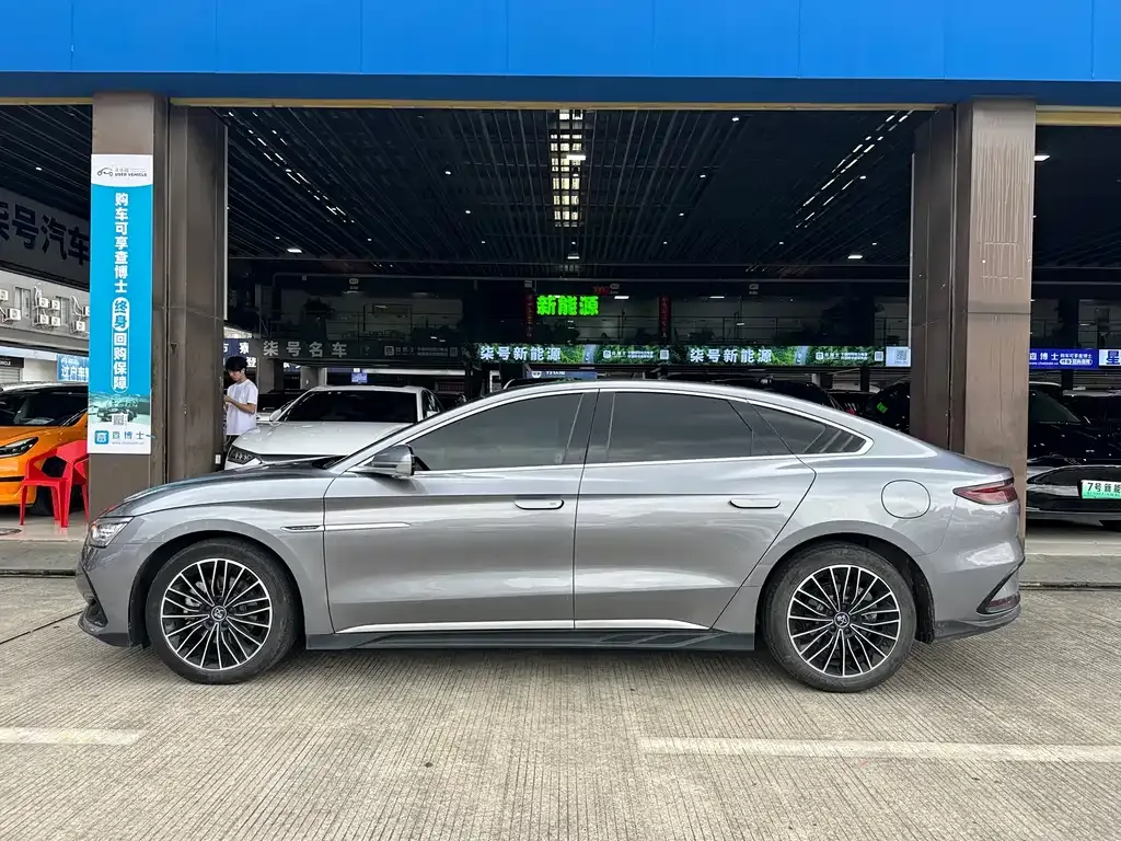 BYD Han 2024 из CN, фото 6