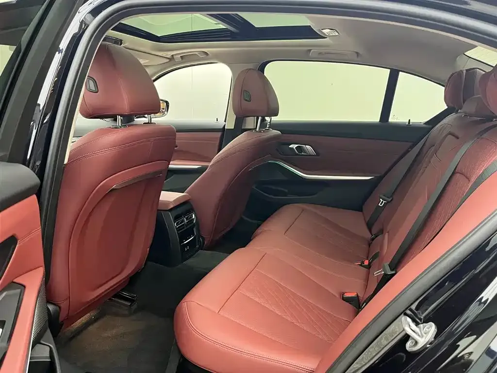 BMW 3 Series — фото 10