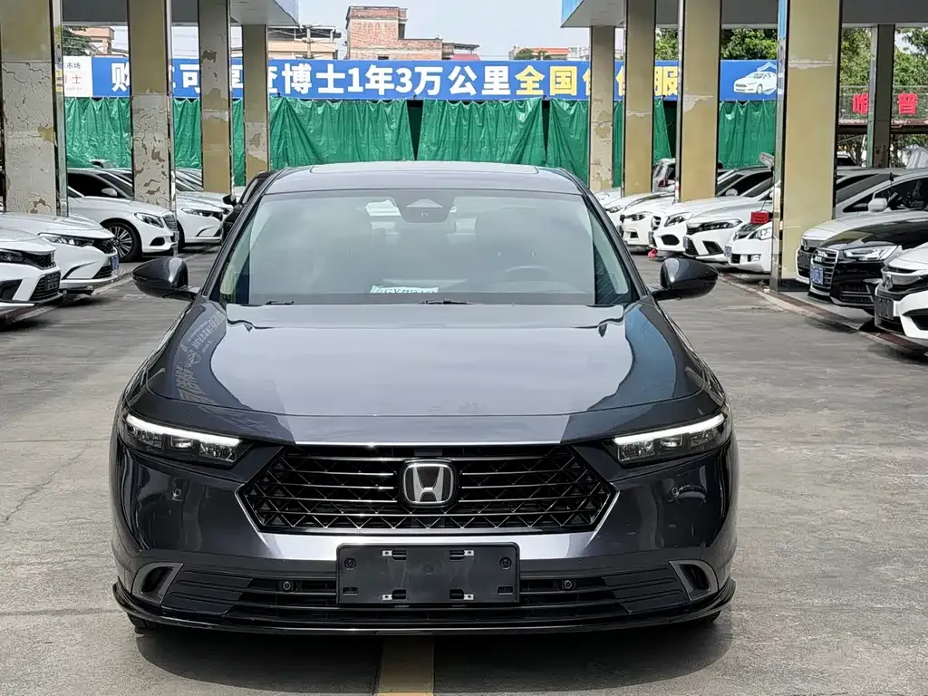 Honda Accord — фото 2
