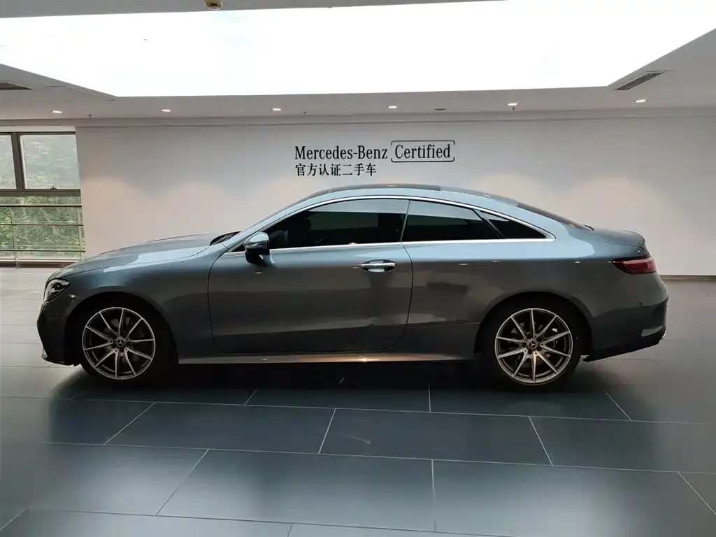 Mercedes-Benz E-Class (Import) — фото 7