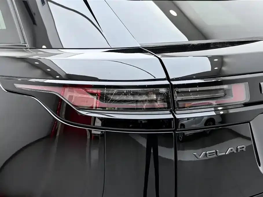 Land Rover Velar — фото 10