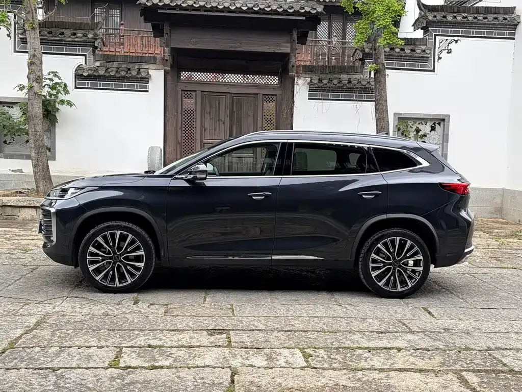 Exeed Lingyun 2024 из CN, фото 2