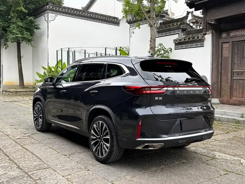Exeed Lingyun 2024 из CN, фото 9