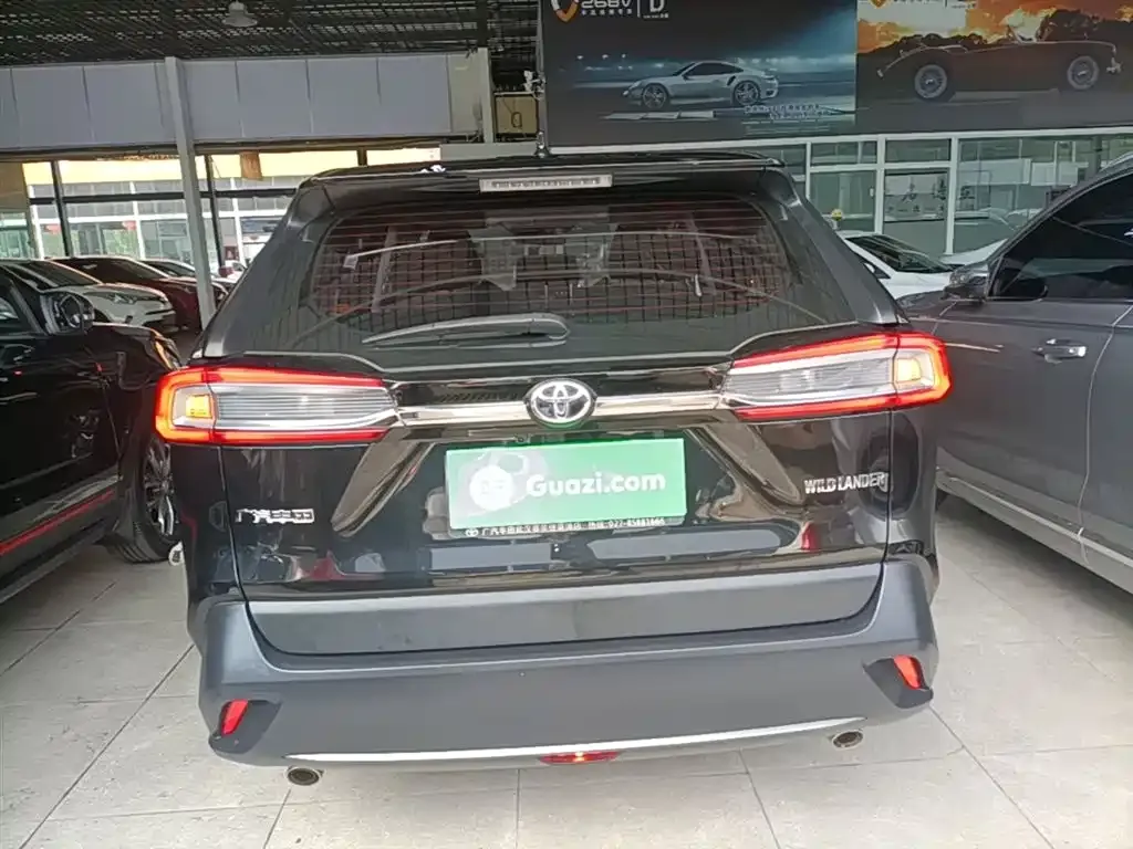 Toyota Wildlander 2023 из CN, фото 7