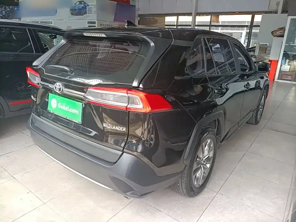 Toyota Wildlander 2023 из CN, фото 8