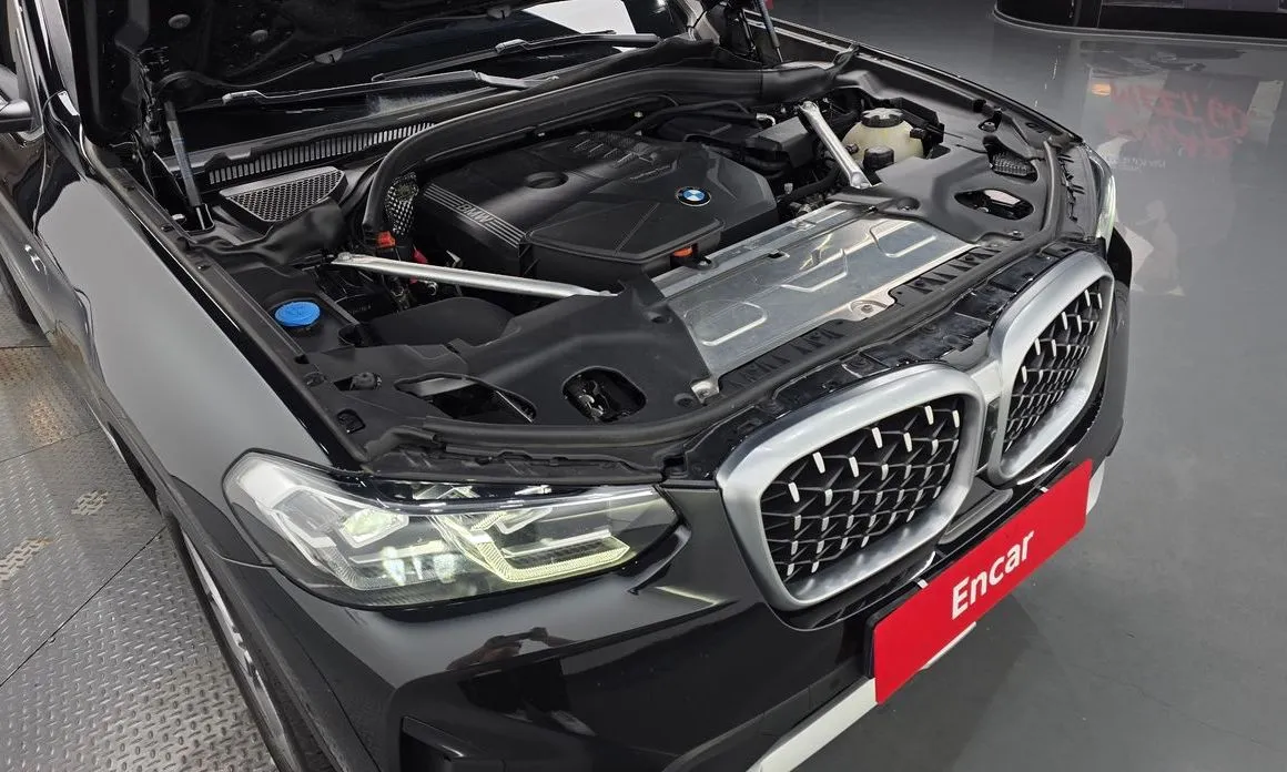 BMW X4 2023 из KR, фото 5