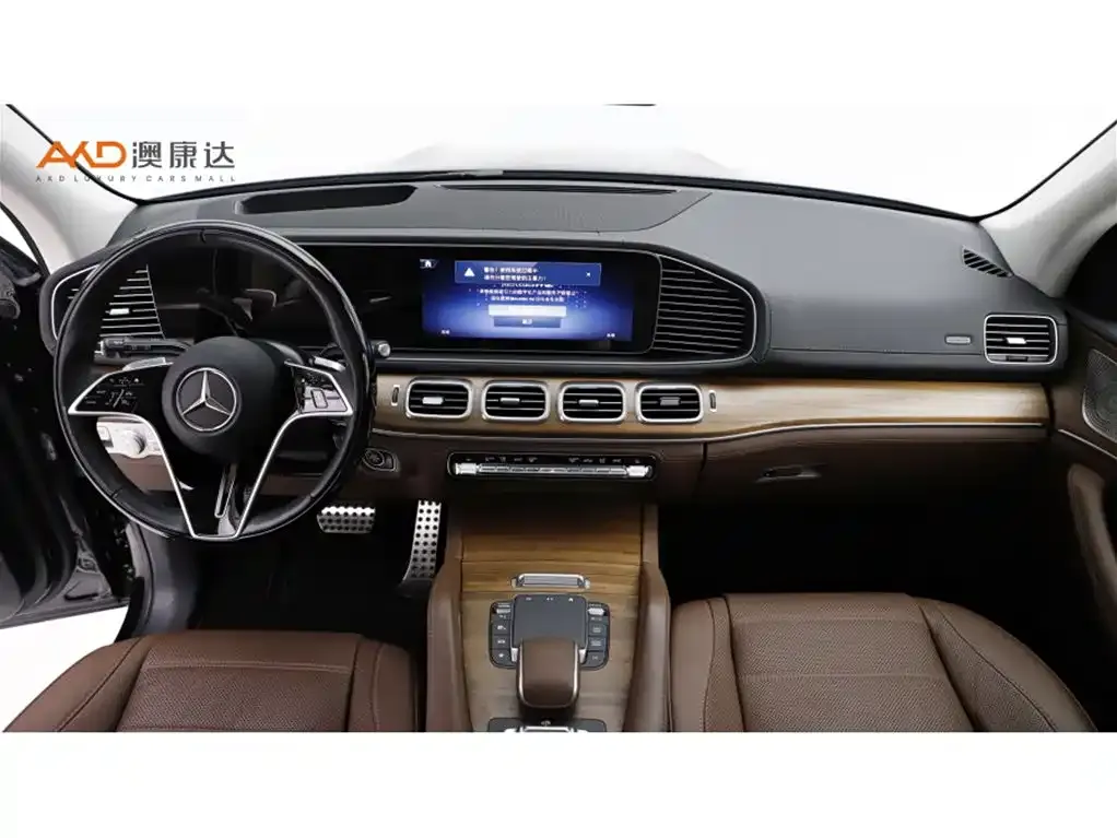 Mercedes-Benz GLS — фото 5