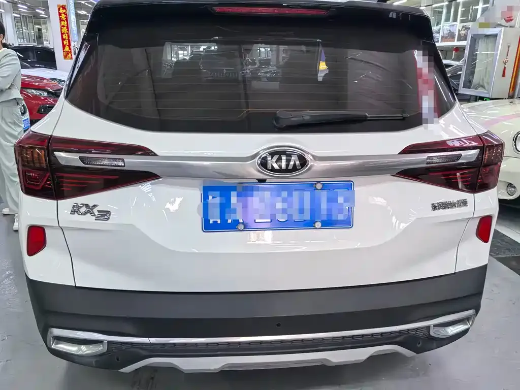 Kia KX3 2021 из CN, фото 5