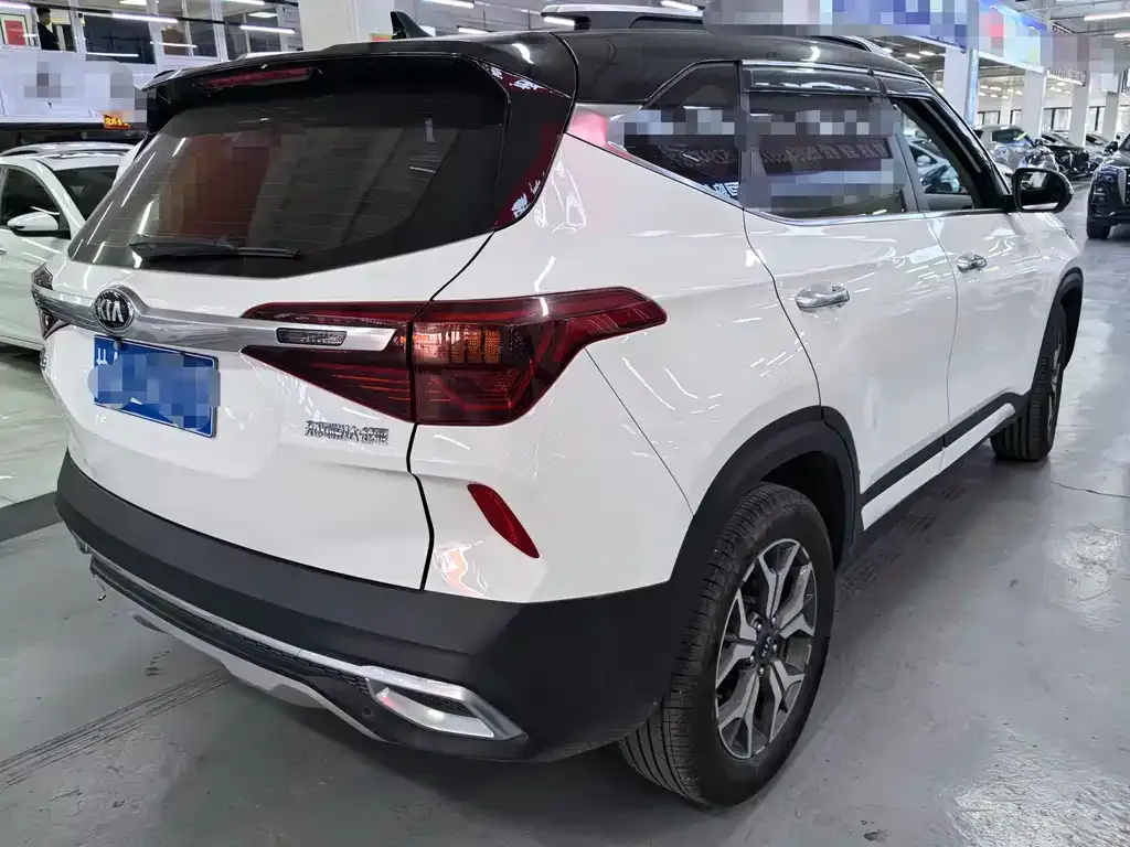 Kia KX3 2021 из CN, фото 7