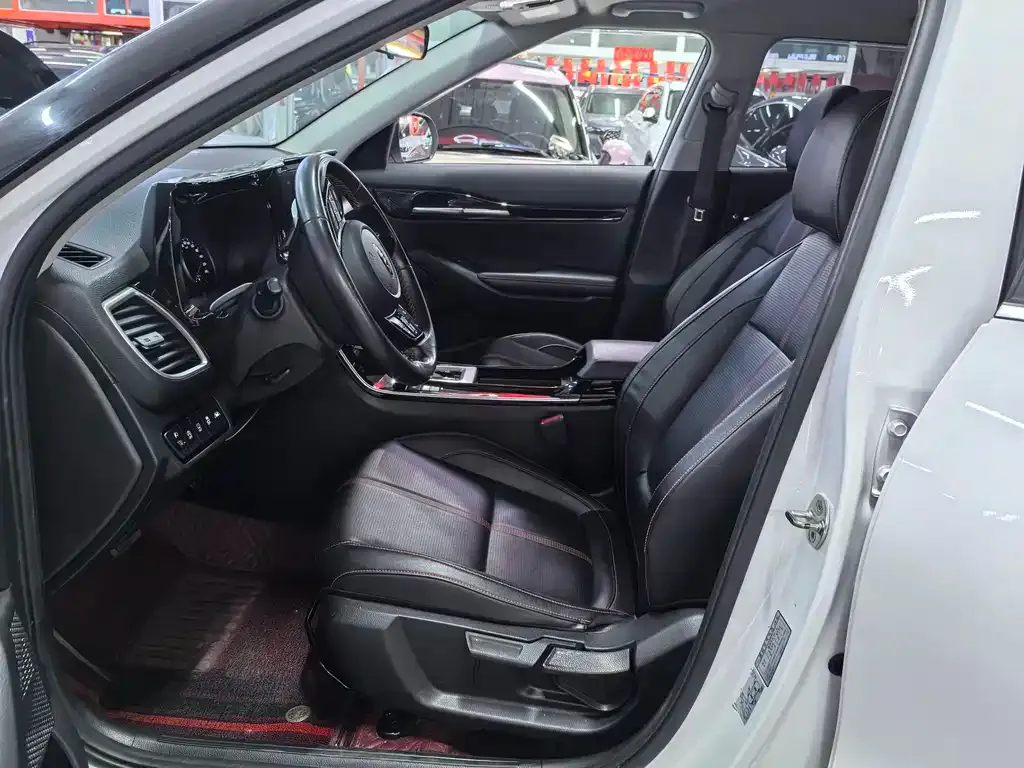 Kia KX3 2021 из CN, фото 3
