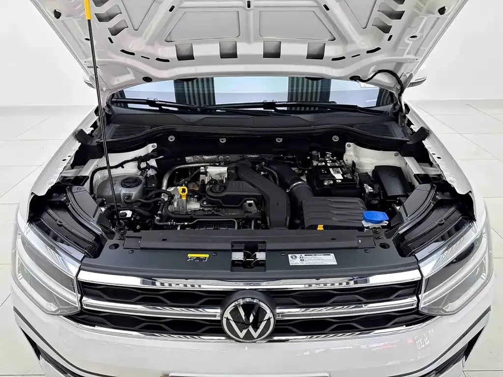 Volkswagen Tharu — фото 8