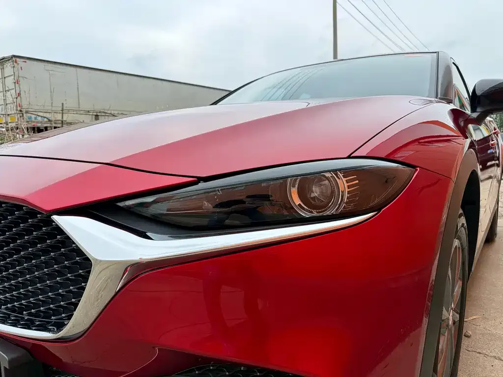 Mazda CX-4 — фото 10