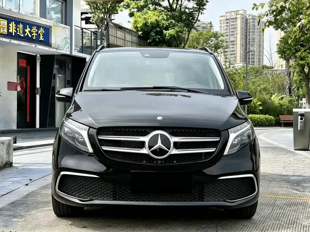 Mercedes-Benz V-Class — фото 5