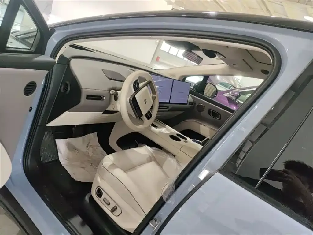 Li Auto i8 2025 из CN, фото 6