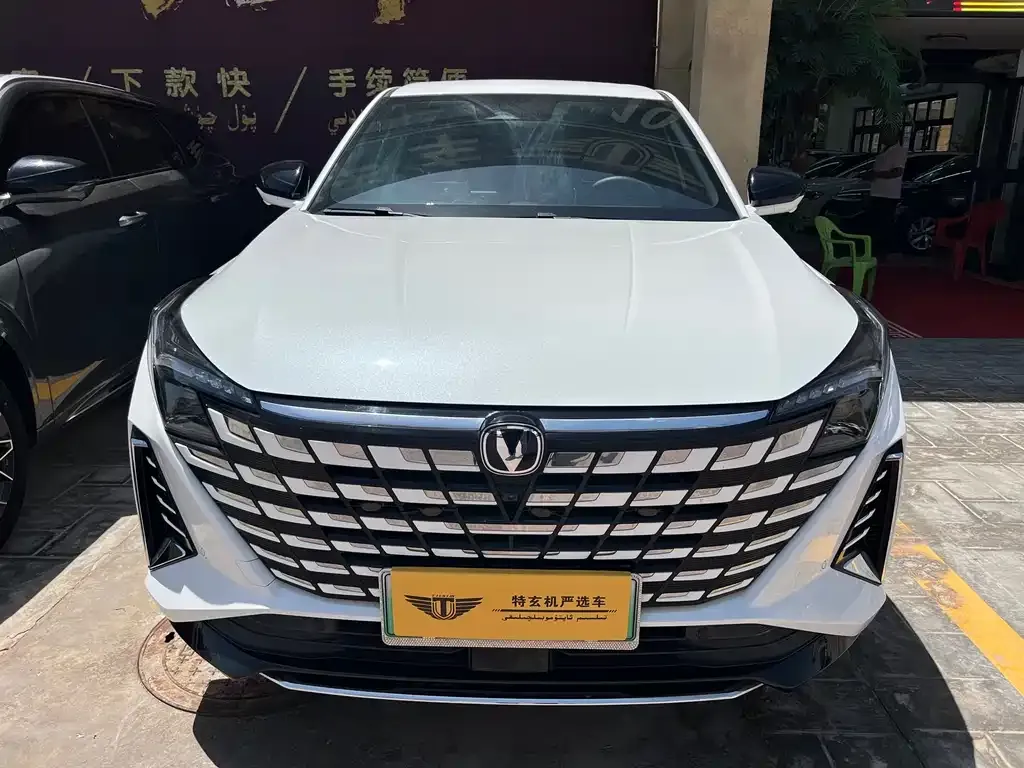 Changan UNI-Z New Energy 2024 из CN, фото 6