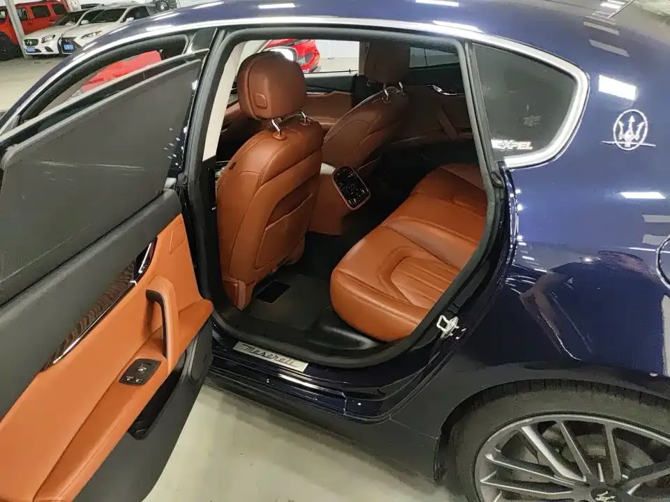 Maserati Quattroporte 2021 из CN, фото 4