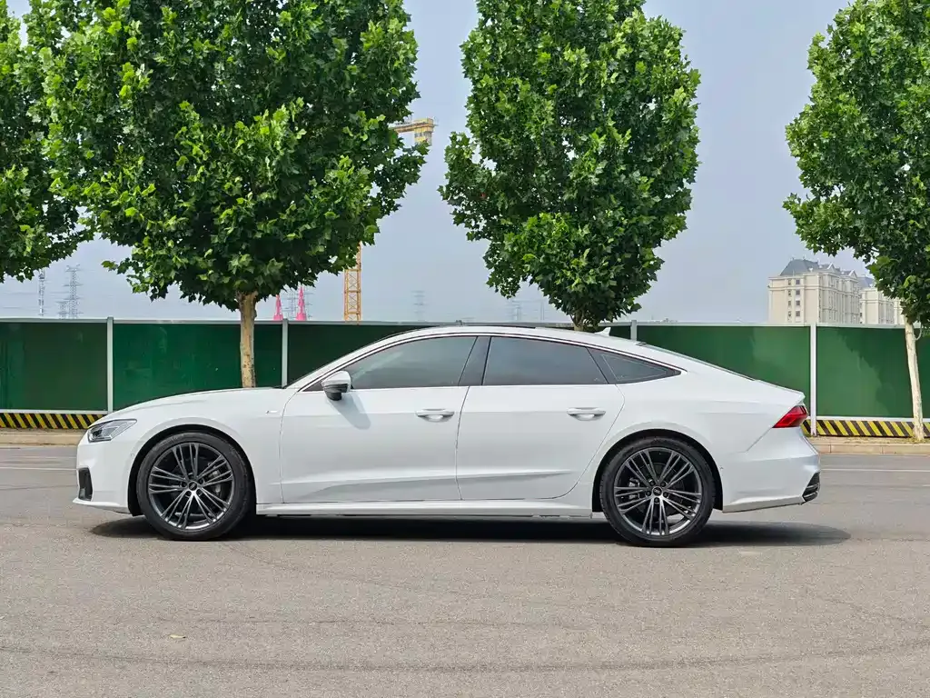 Audi A7 — фото 6