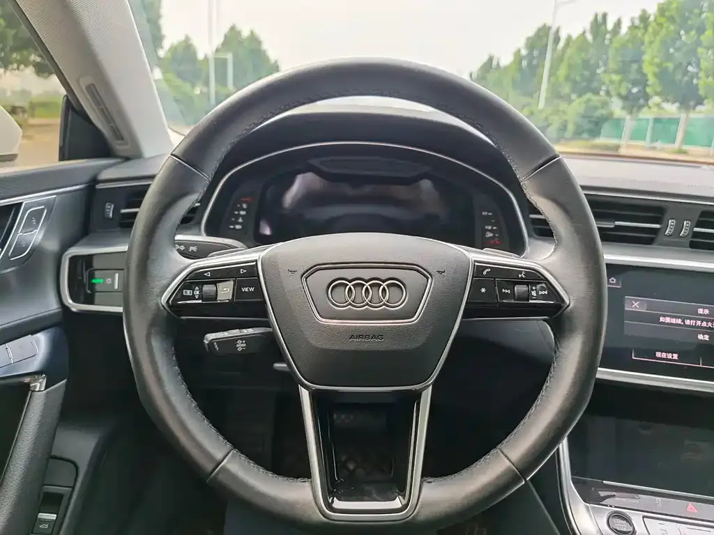 Audi A7 — фото 8