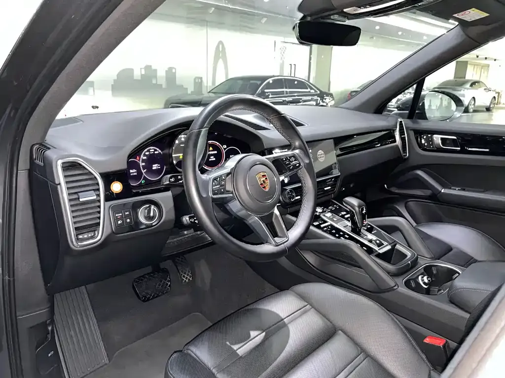 Porsche Cayenne Hybrid — фото 4