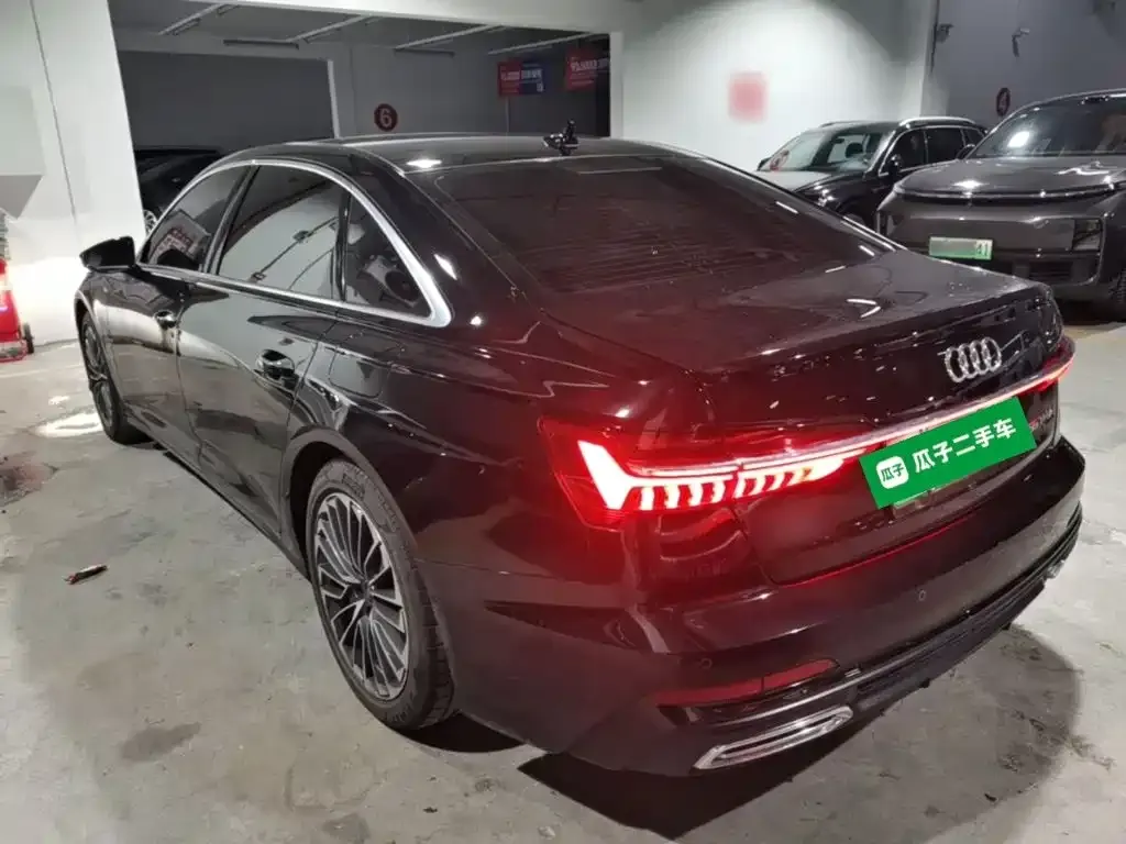 Audi A6L New Energy 2022 из CN, фото 2