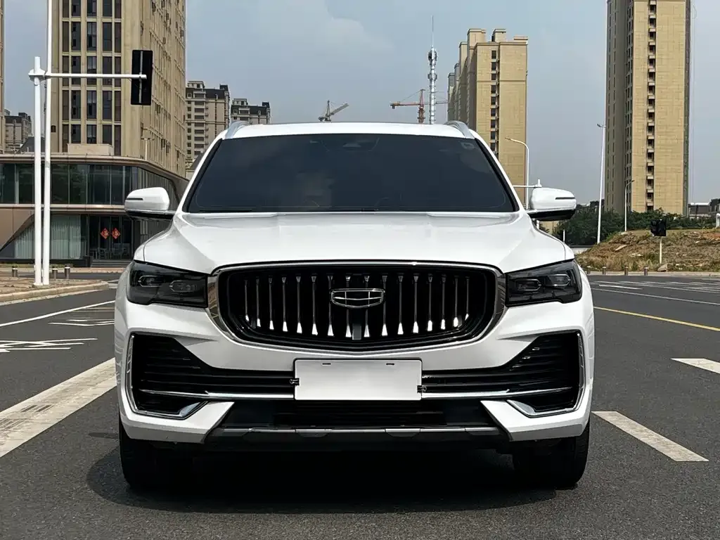 Geely Xingyue L — фото 9