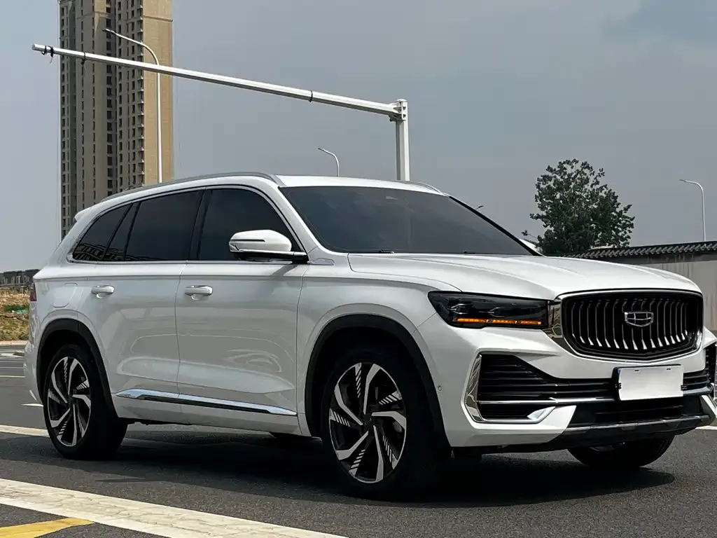 Geely Xingyue L — фото 6