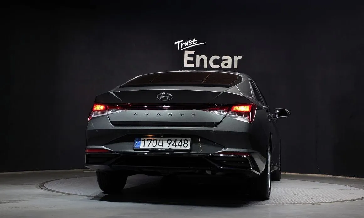 Hyundai AVANTE — фото 2