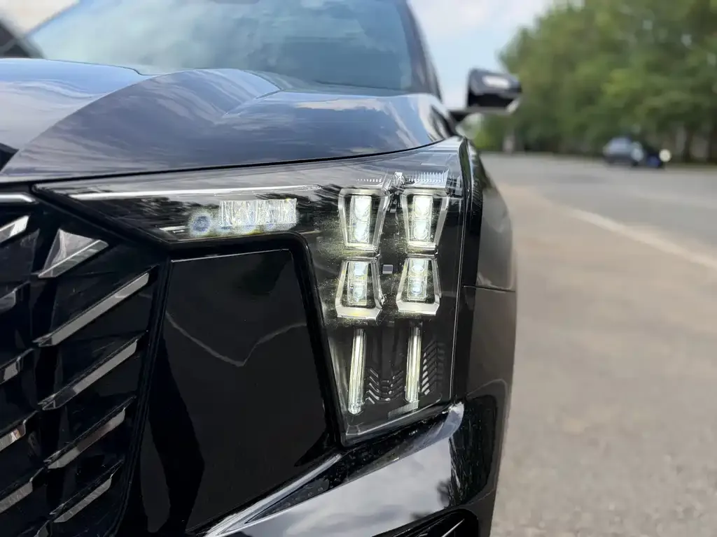 GAC Motor Trumpchi GS8 — фото 9