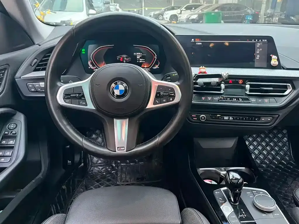 BMW 2 Series (Import) 2023 из CN, фото 10