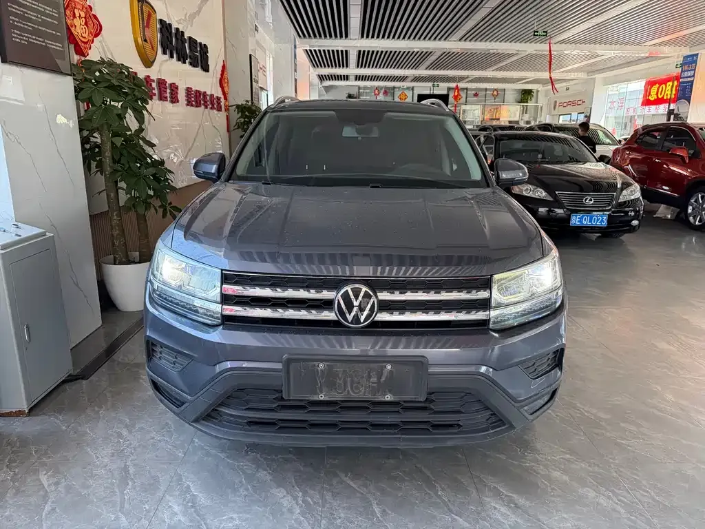 Volkswagen Tharu — фото 9