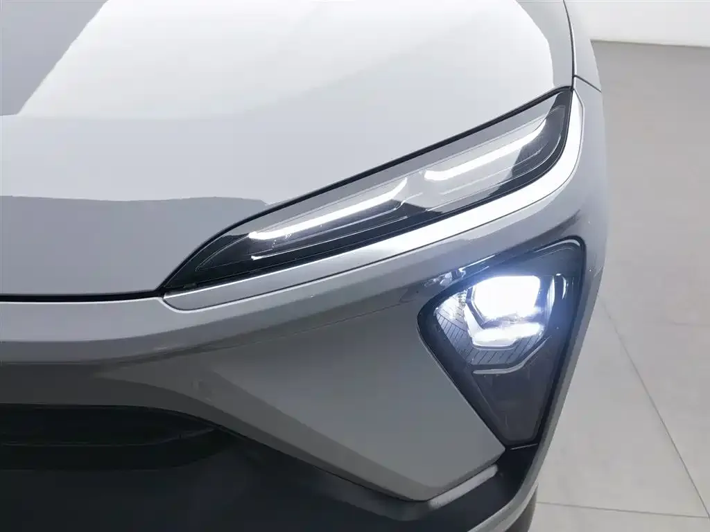 NIO EC6 — фото 2