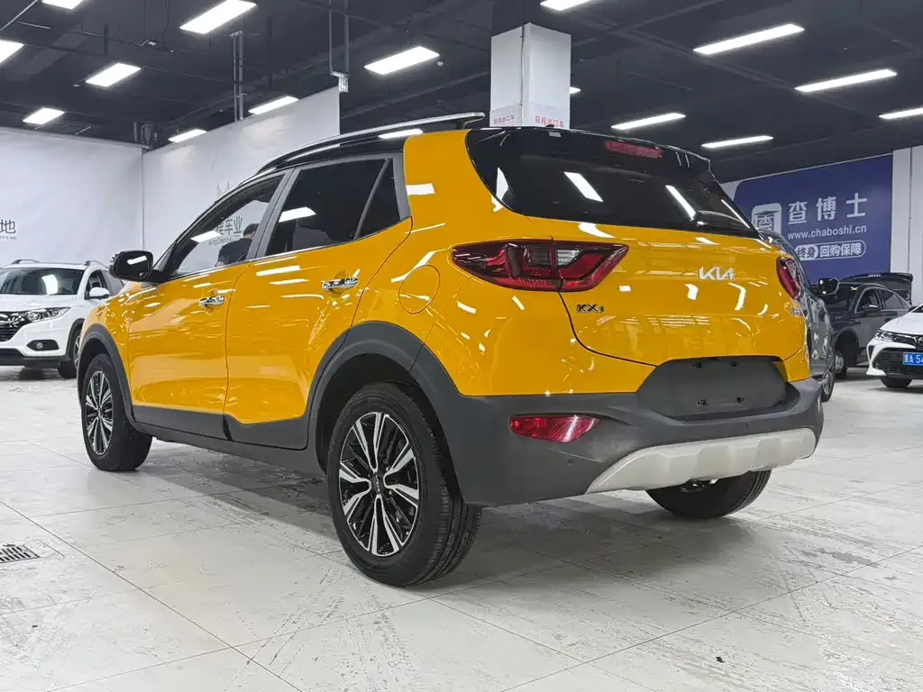 Kia KX1 2022 из CN, фото 8