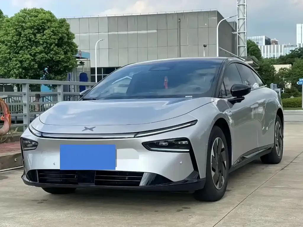 XPeng P7+