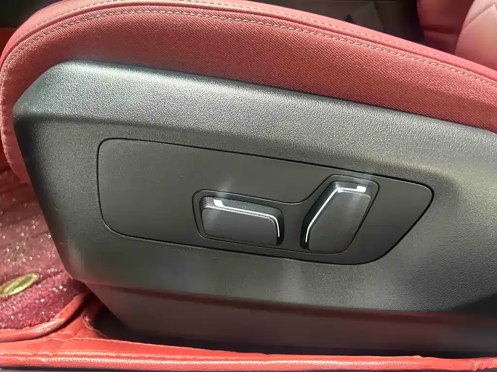 BMW 5 Series — фото 6
