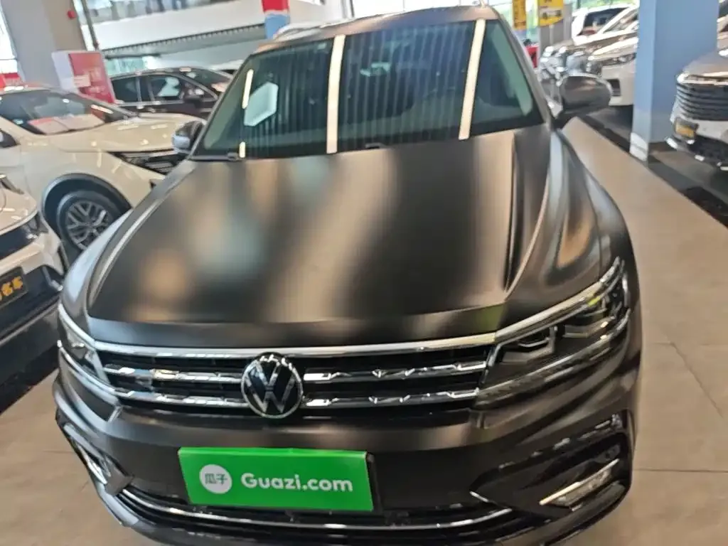 Volkswagen Tiguan L — фото 5