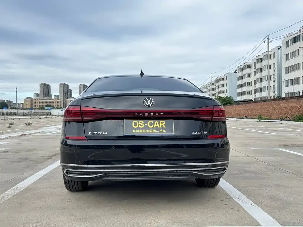 Volkswagen Passat — фото 8