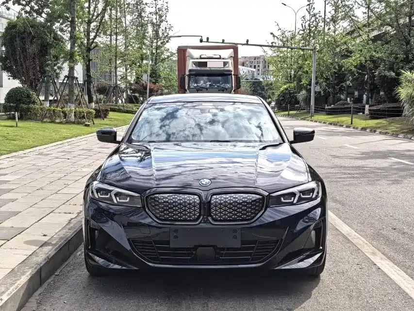 BMW i3 — фото 4