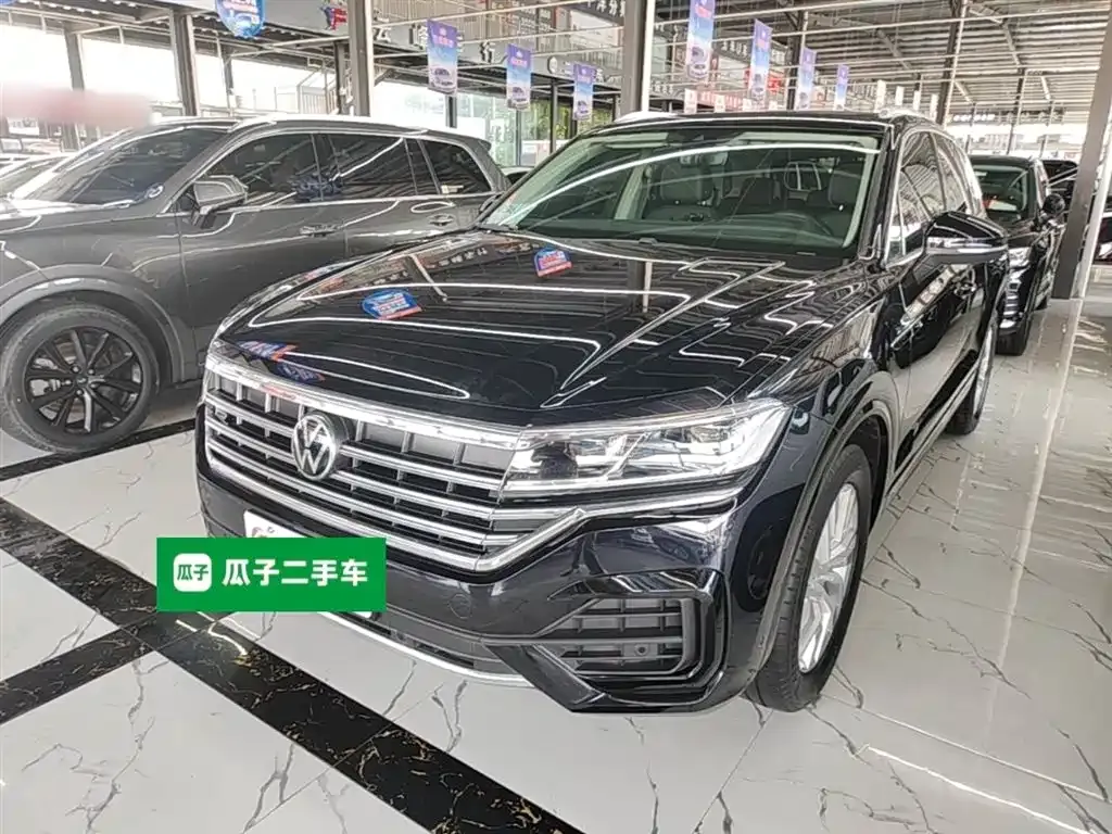 Volkswagen Touareg 2023 из CN, фото 3
