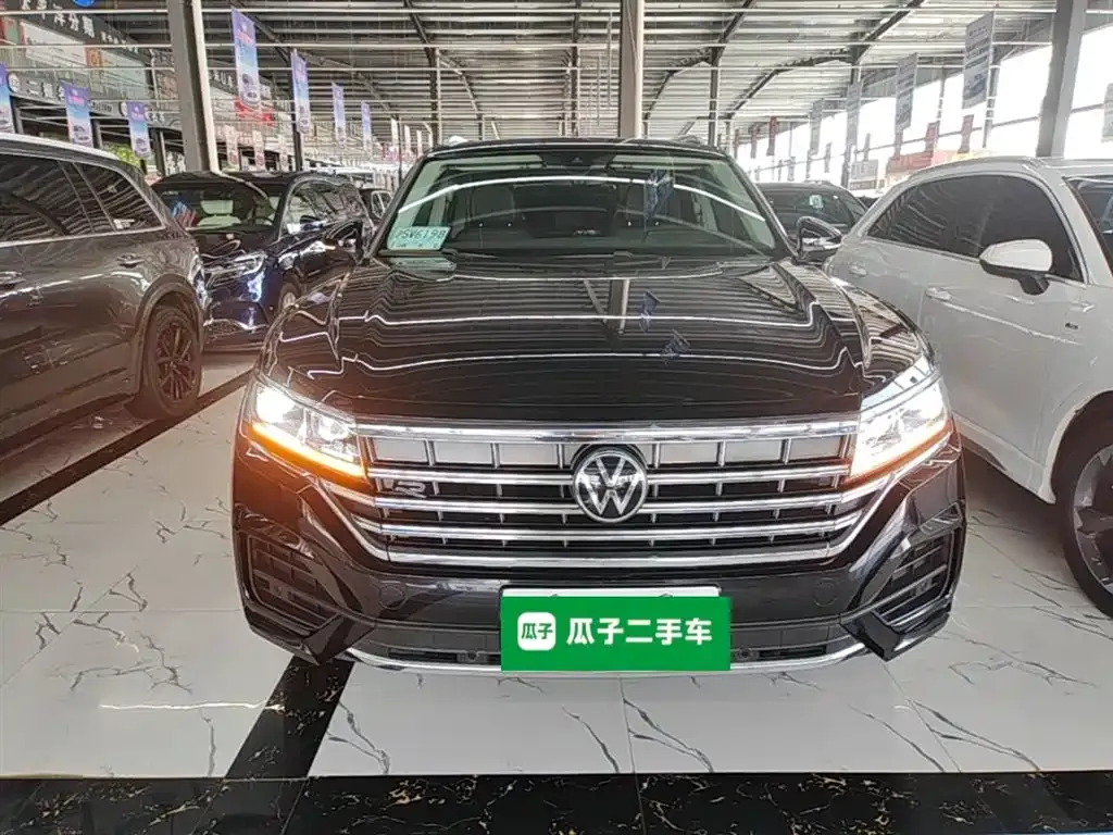Volkswagen Touareg 2023 из CN, фото 5