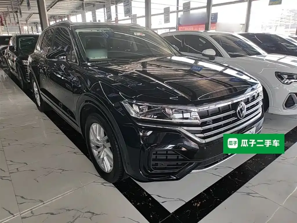 Volkswagen Touareg 2023 из CN, фото 2