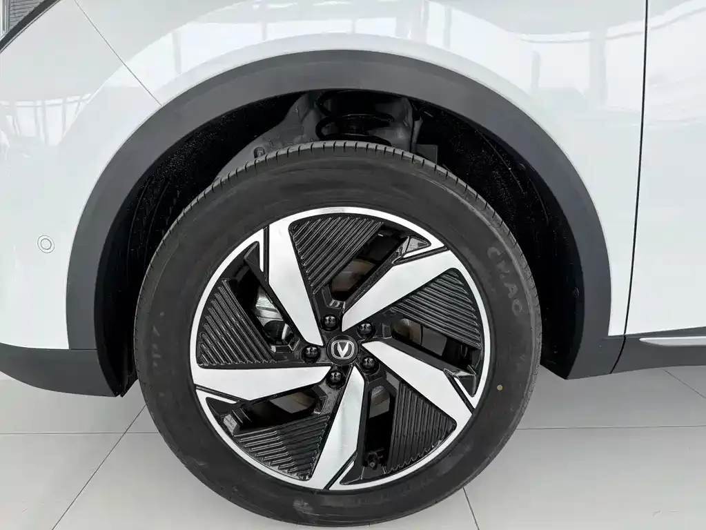 Changan CS55PLUS PHEV 2026 из CN, фото 8