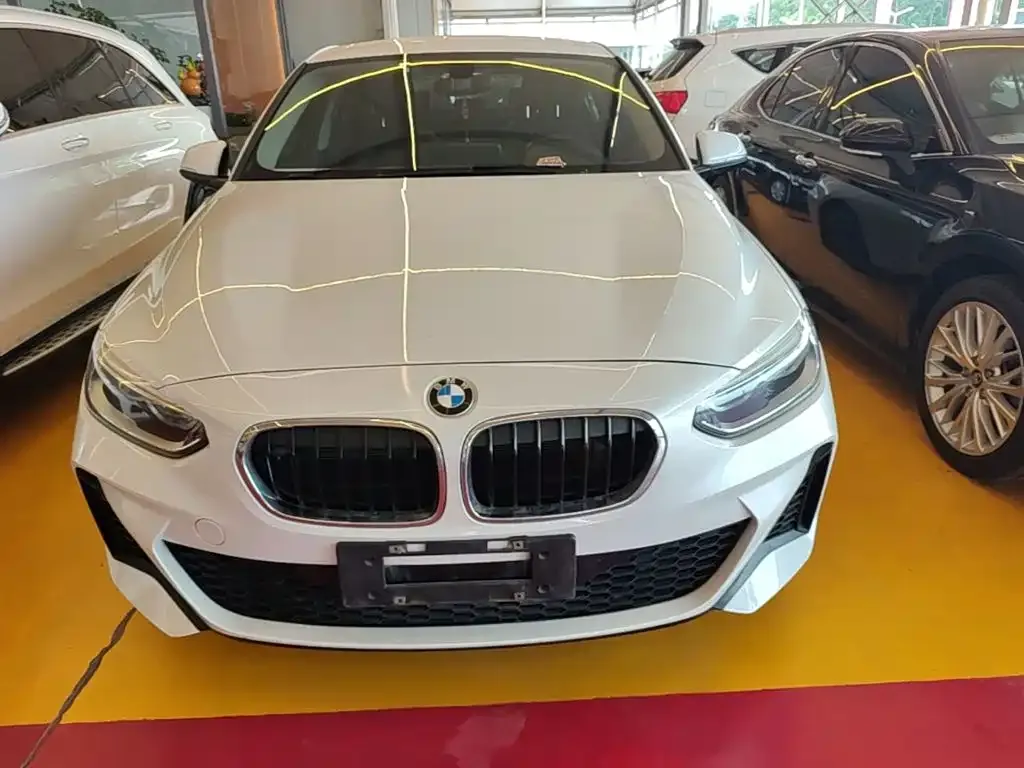 BMW 1 Series 2022 из CN, фото 8