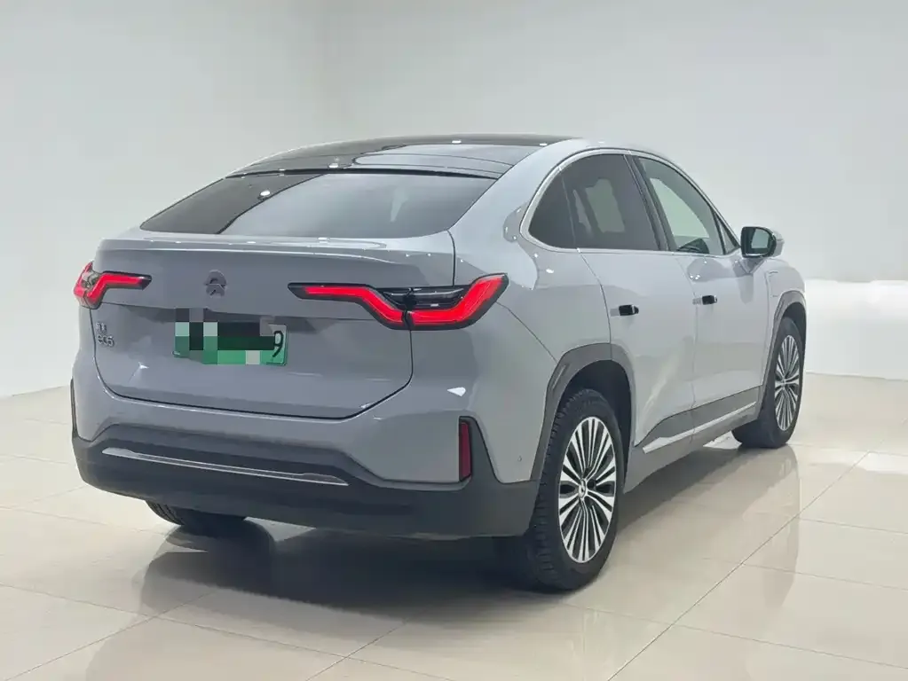 NIO EC6 — фото 8