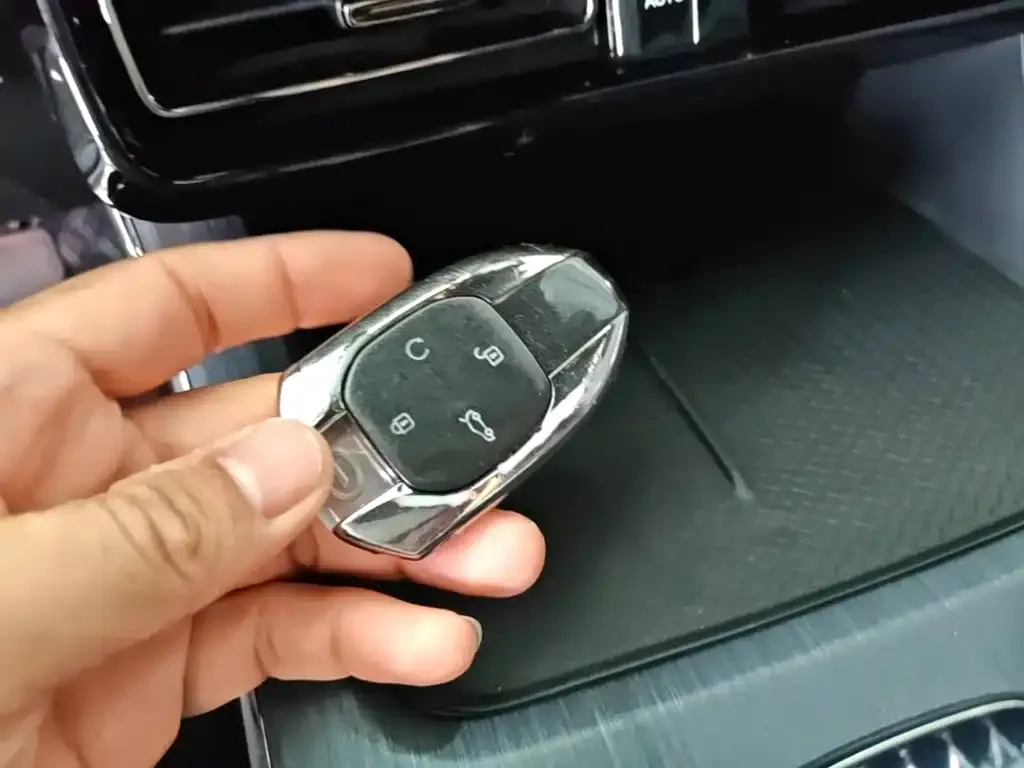 GAC Motor Trumpchi GS8 — фото 9