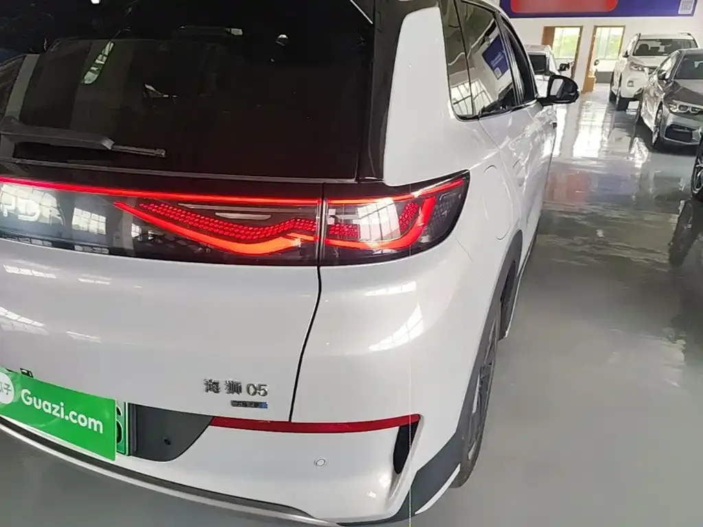 BYD Hiace 05 EV — фото 3