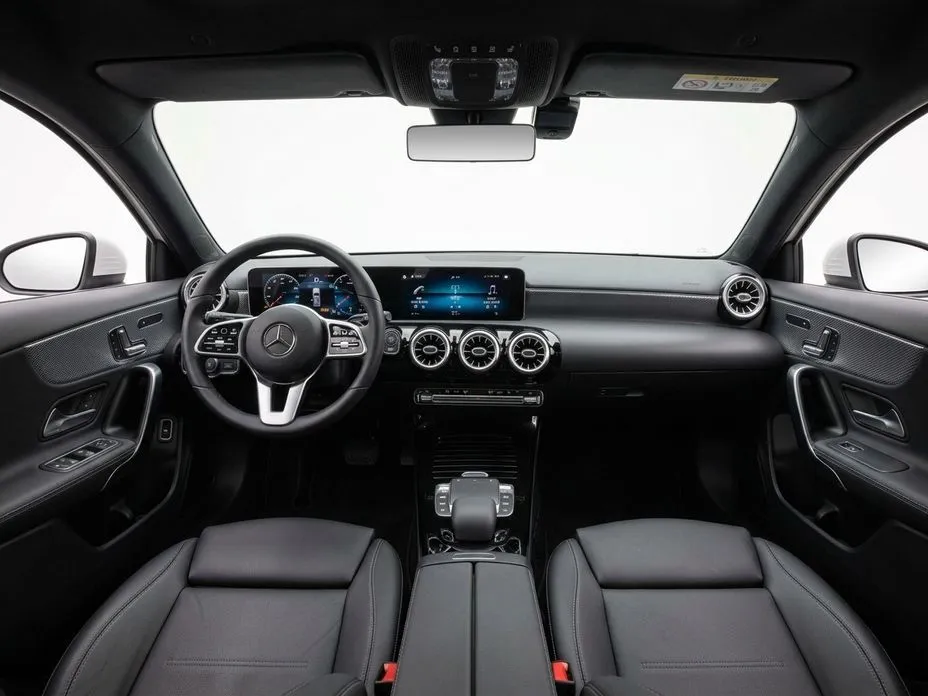 Mercedes-Benz A-Class — фото 2