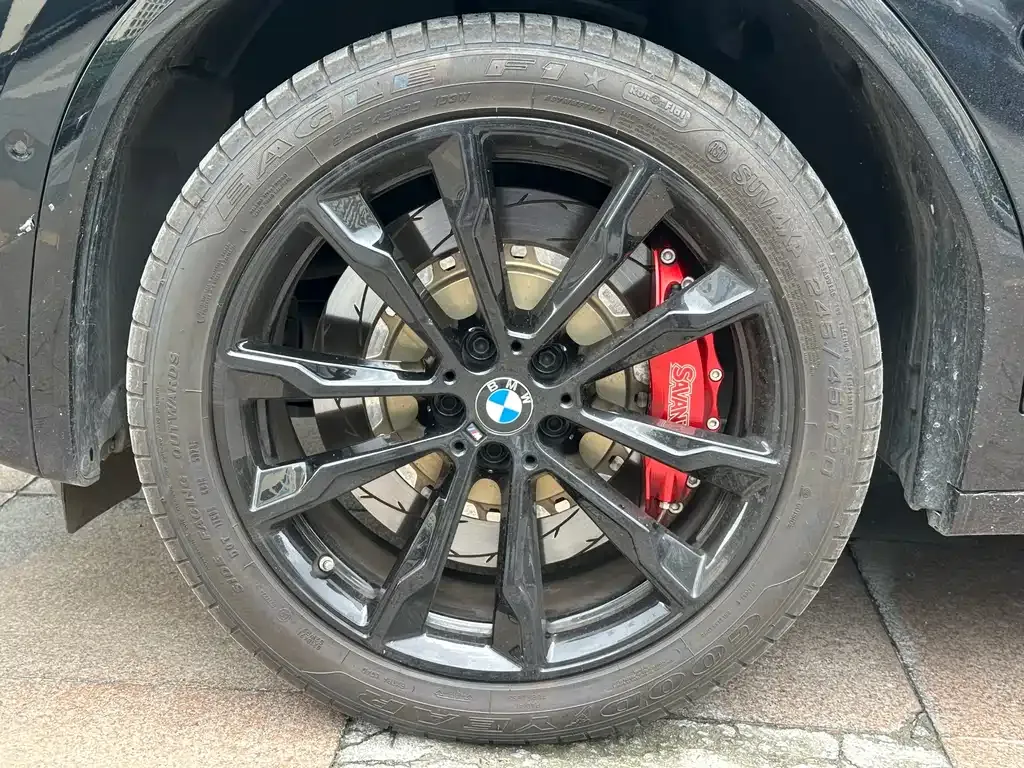 BMW X3 — фото 10