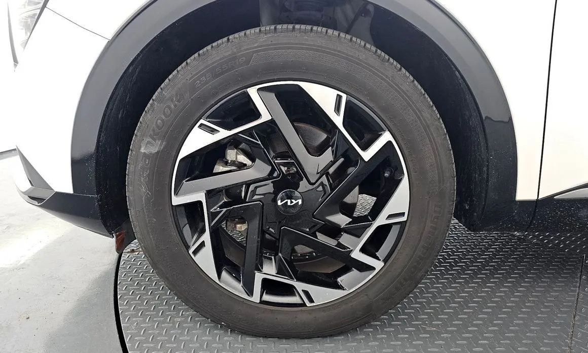 Kia Sportage — фото 8