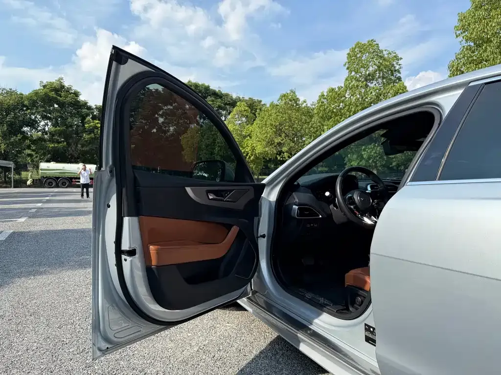 Jaguar XEL 2023 из CN, фото 7