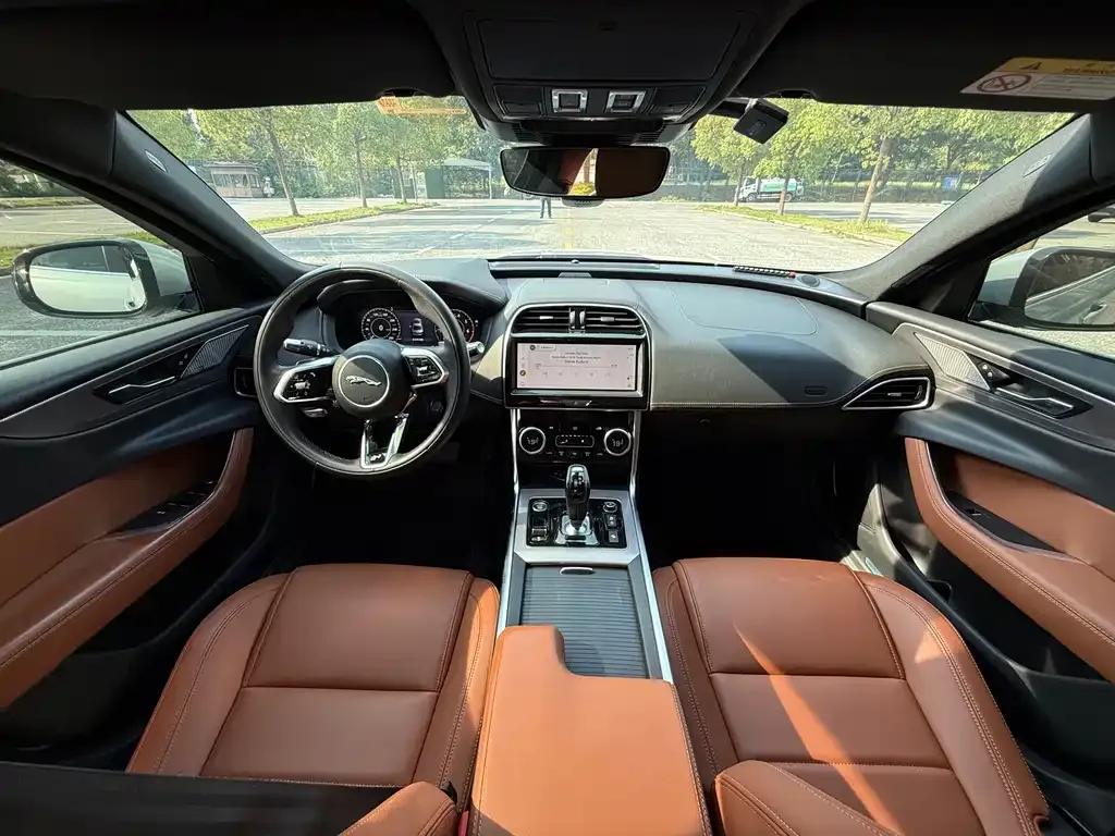 Jaguar XEL 2023 из CN, фото 2